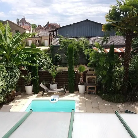 Le Patio D'olivier Bed & Breakfast *