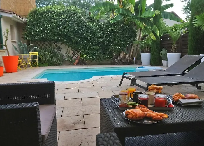 Le Patio D'olivier Nocleg ze śniadaniem